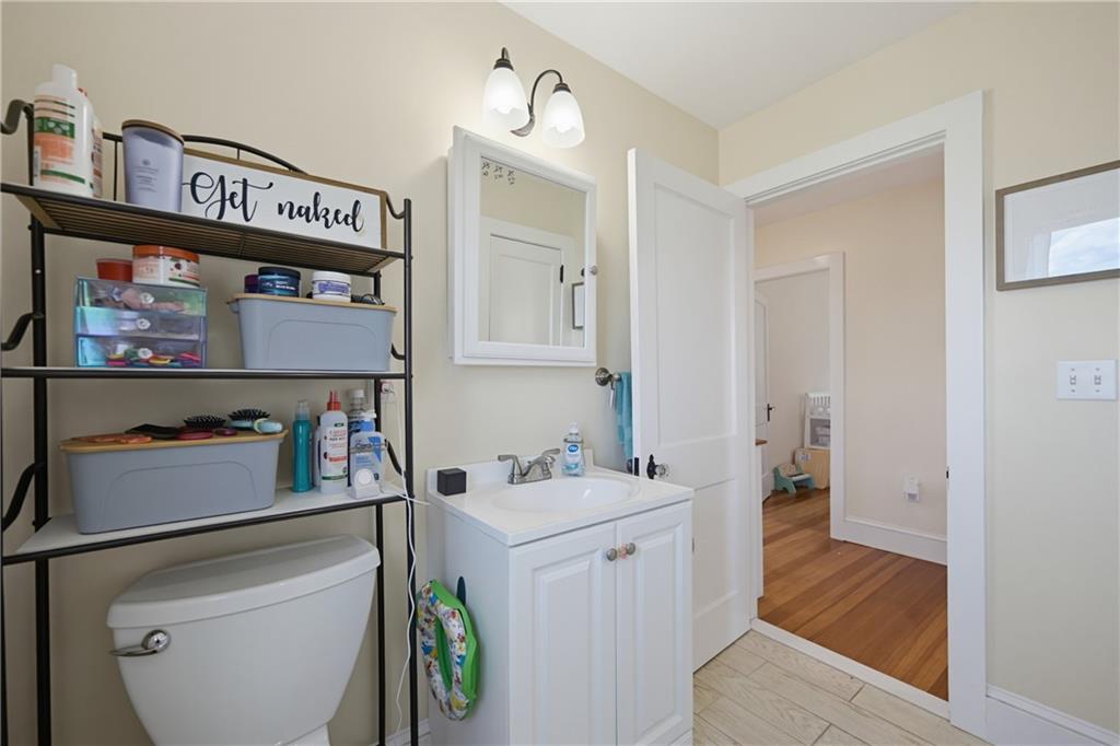 40 Walnut Street Property Photo 34