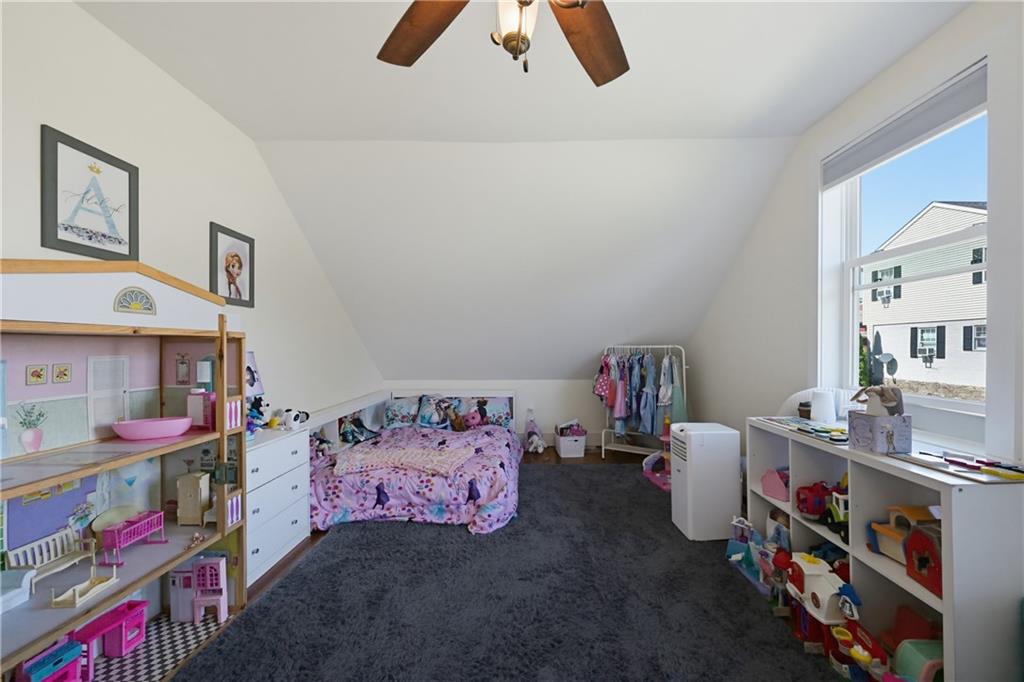 40 Walnut Street Property Photo 37