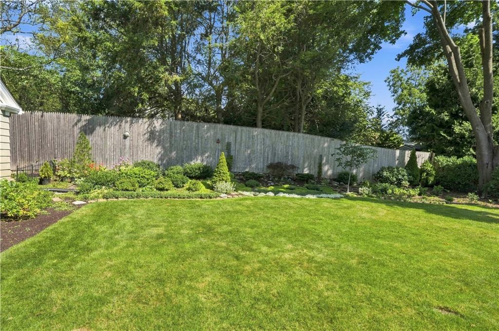 7 Elton Road Property Photo 45