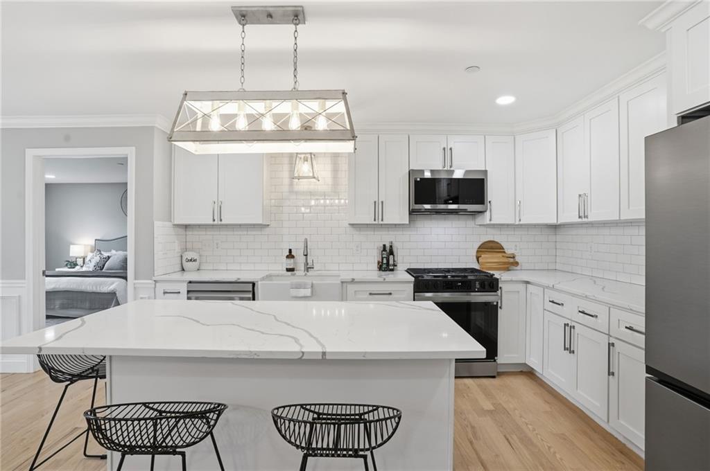 9 Joseph N Zenga Jr Boulevard Unit 301 Property Photo 11