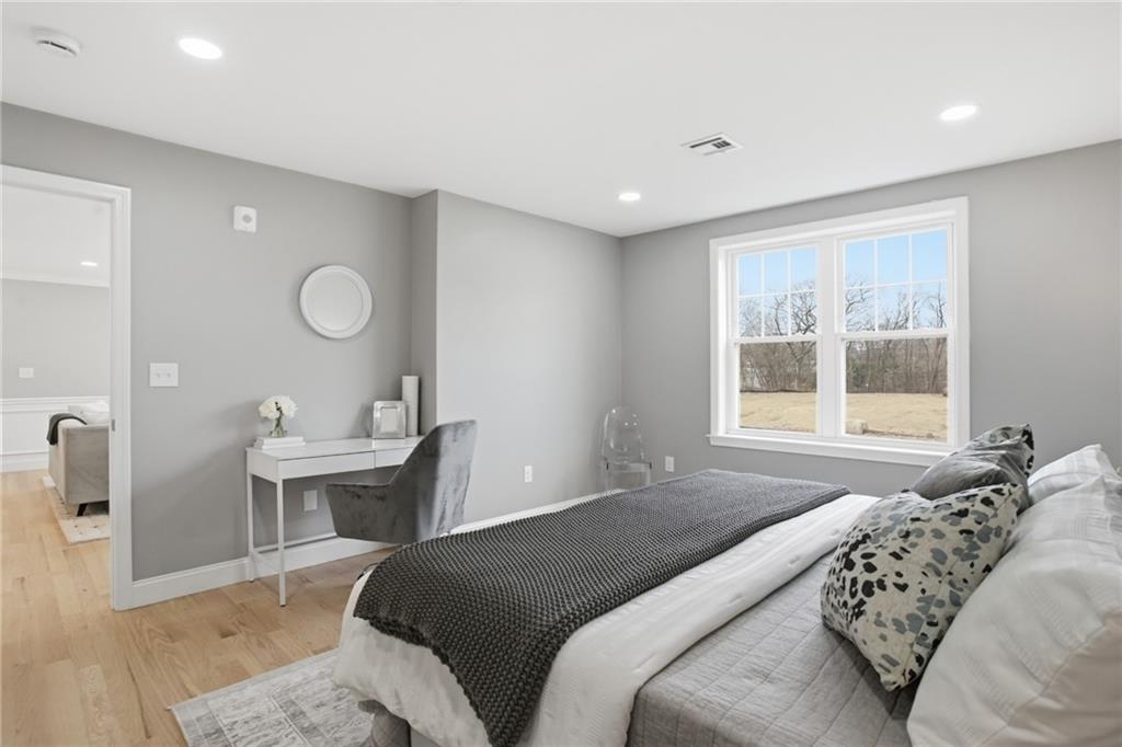 9 Joseph N Zenga Jr Boulevard Unit 301 Property Photo 20
