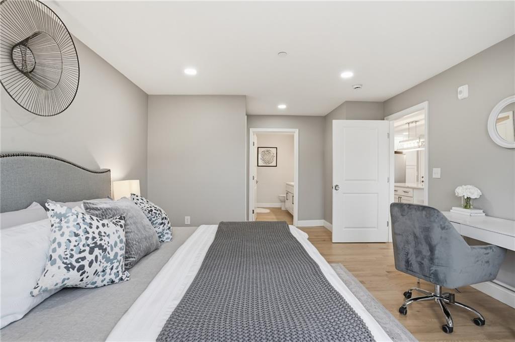 9 Joseph N Zenga Jr Boulevard Unit 301 Property Photo 24