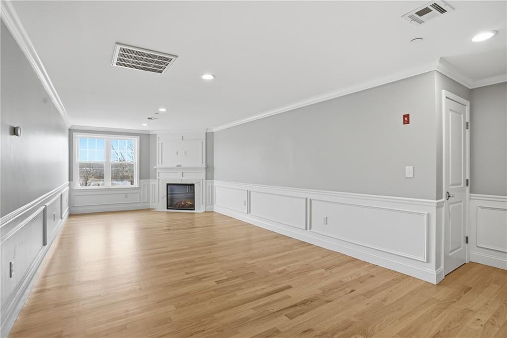 9 Joseph N Zenga Jr Boulevard Unit 301 Property Photo 31