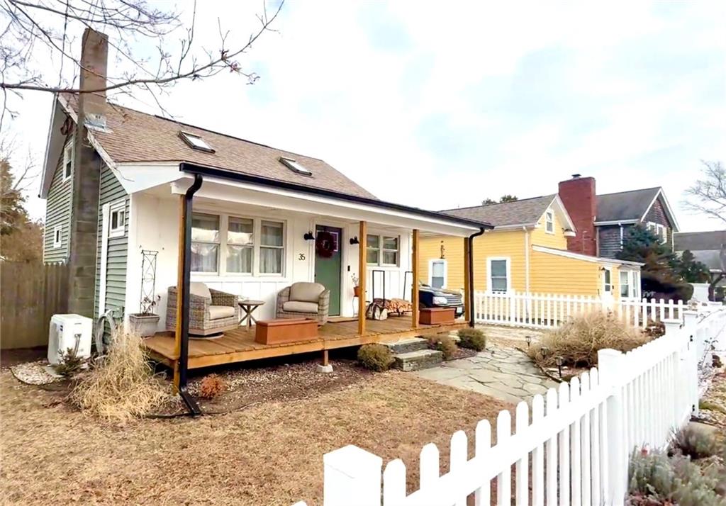 35 Island Avenue Property Photo 2