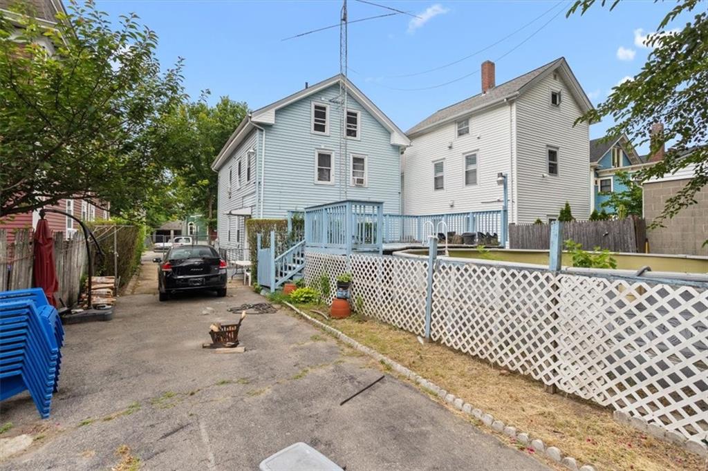 33 Wood Street Property Photo 2