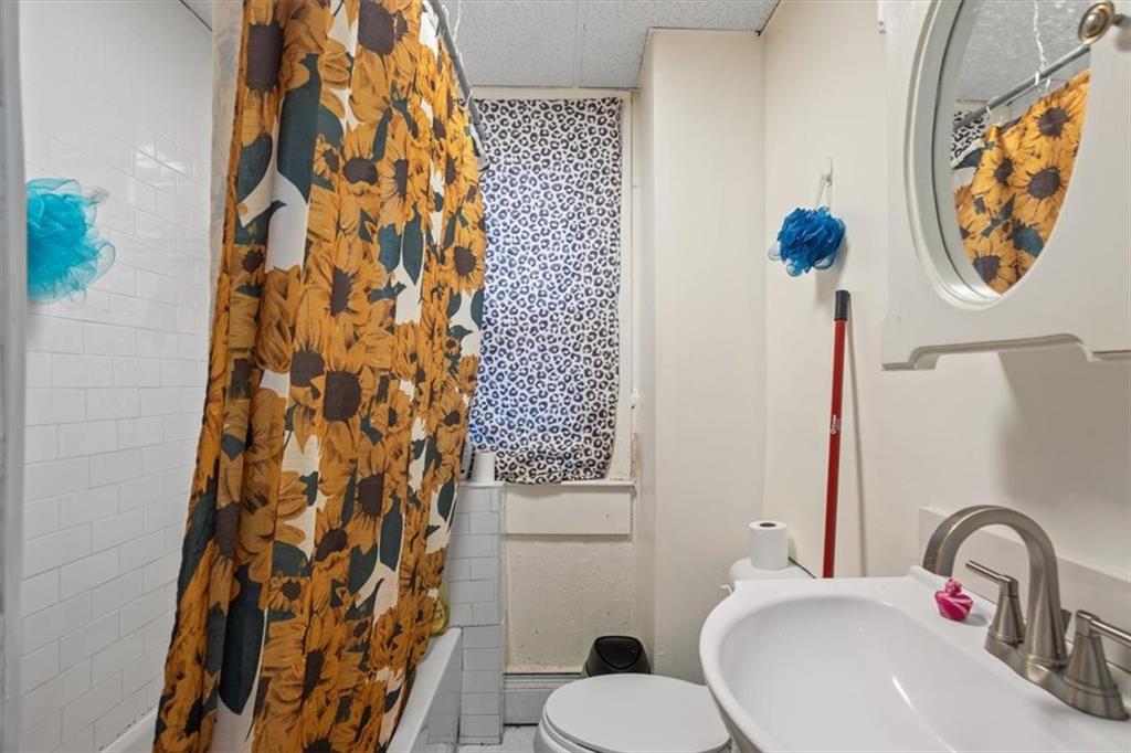 33 Wood Street Property Photo 7