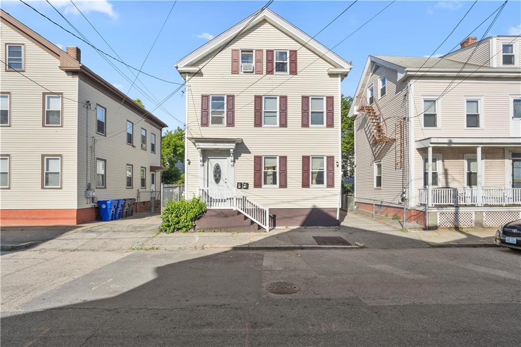 12 Quince Street Property Photo 1