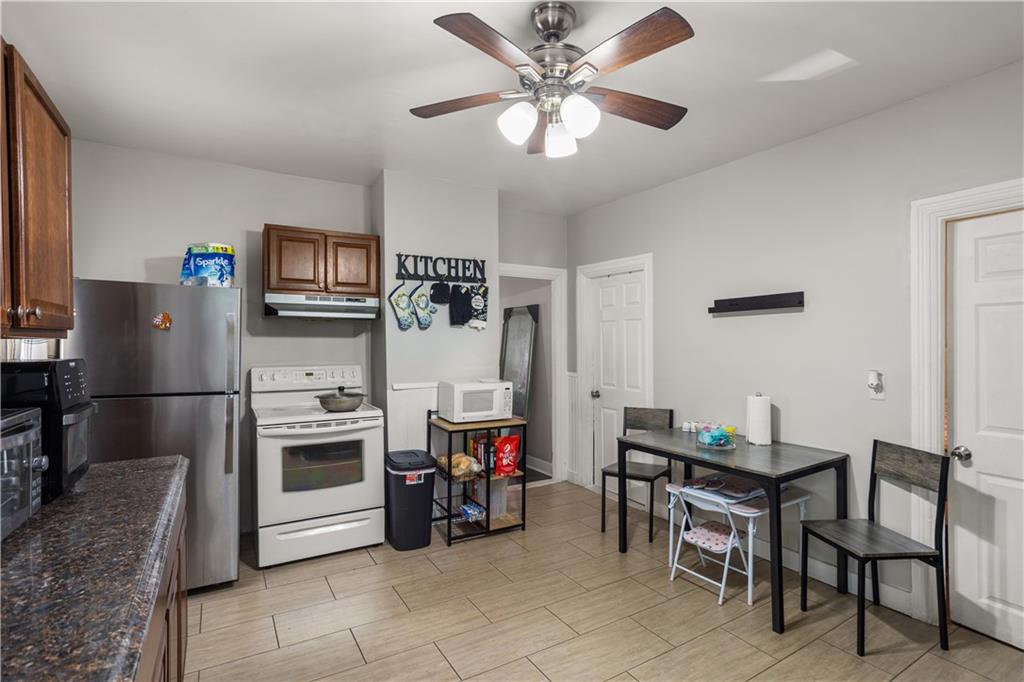 12 Quince Street Property Photo 13