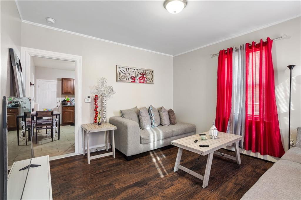 12 Quince Street Property Photo 16