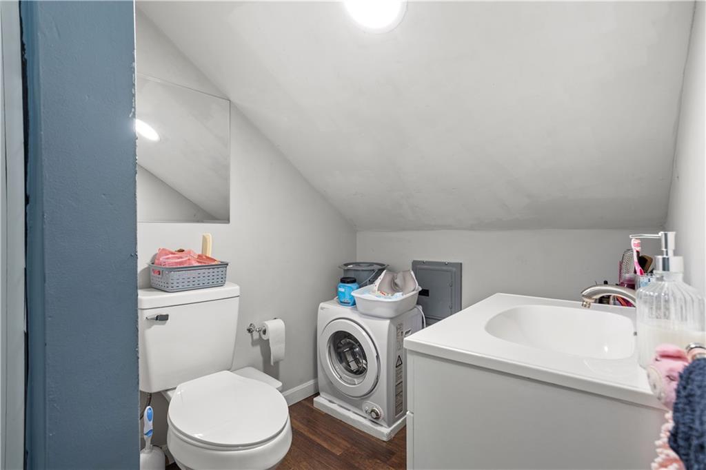 12 Quince Street Property Photo 21