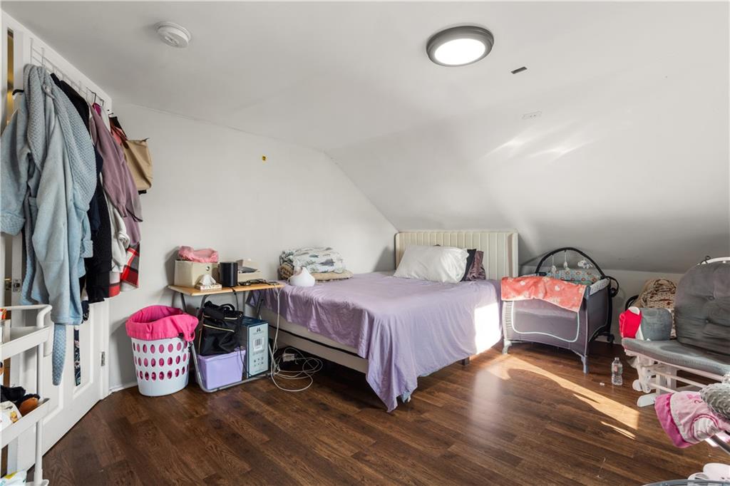 12 Quince Street Property Photo 23