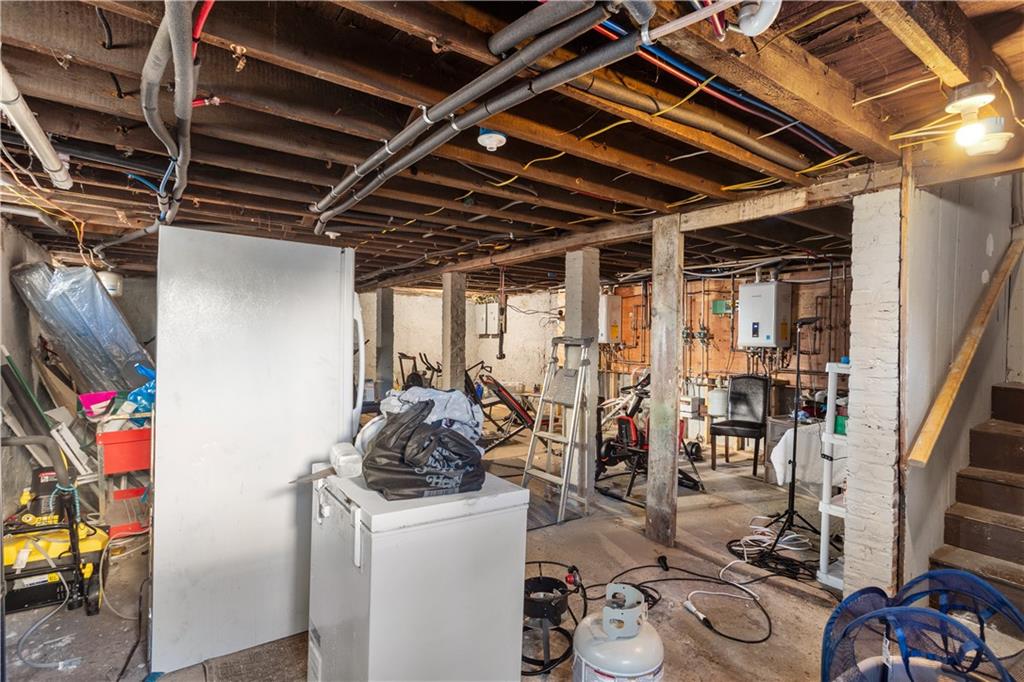 12 Quince Street Property Photo 27