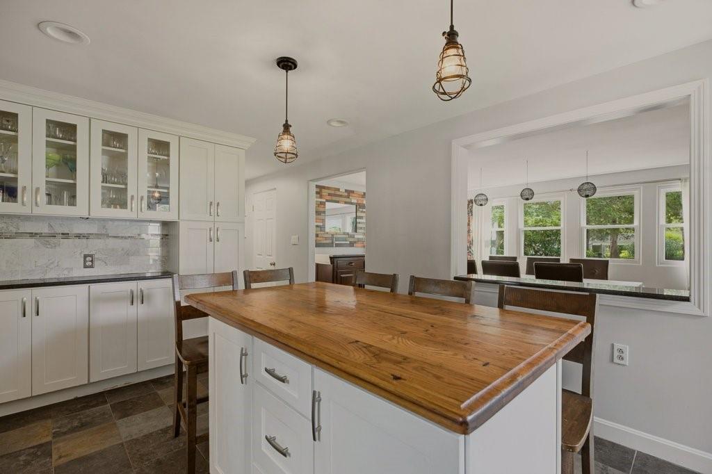 20 Brook Street Property Photo 3