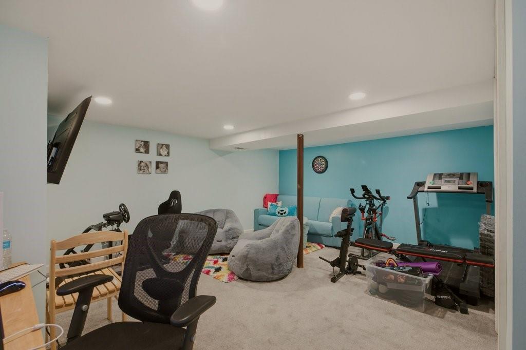 20 Brook Street Property Photo 31