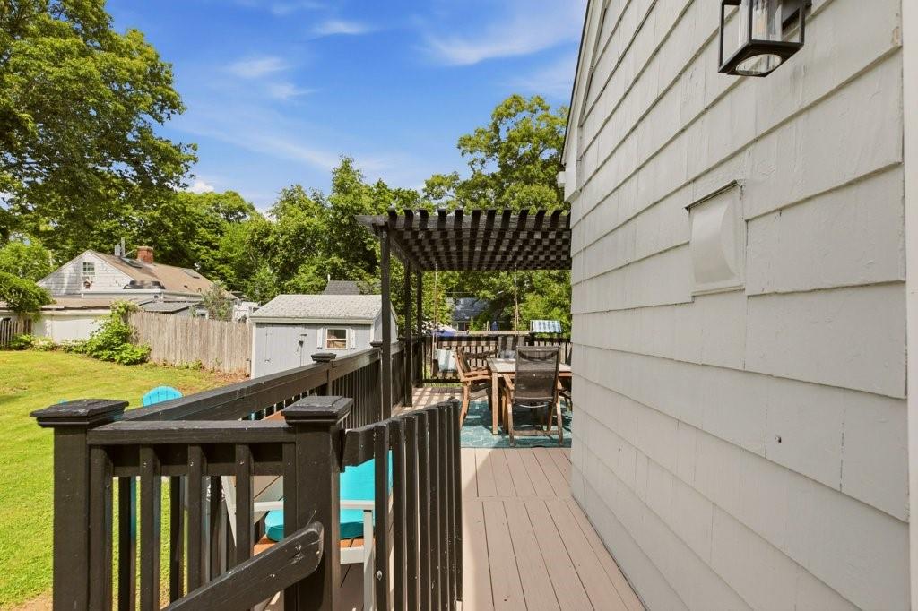 20 Brook Street Property Photo 36