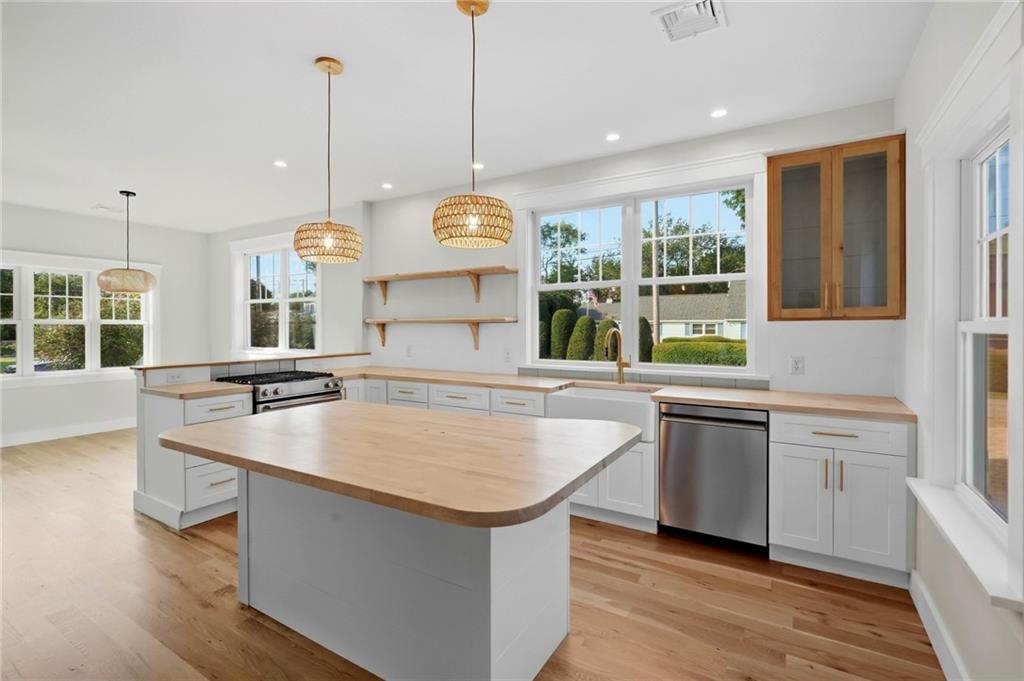 19 Traymore Street Property Photo 7