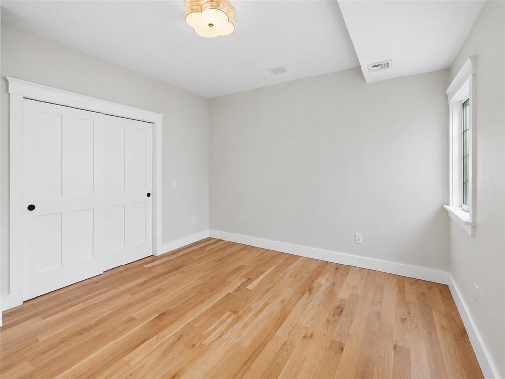19 Traymore Street Property Photo 20