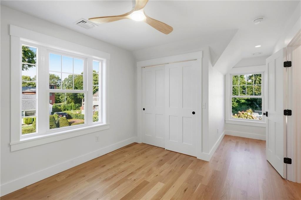 19 Traymore Street Property Photo 29