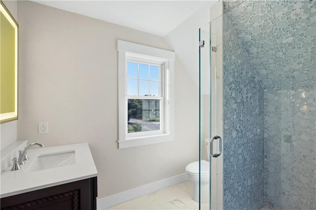 19 Traymore Street Property Photo 31