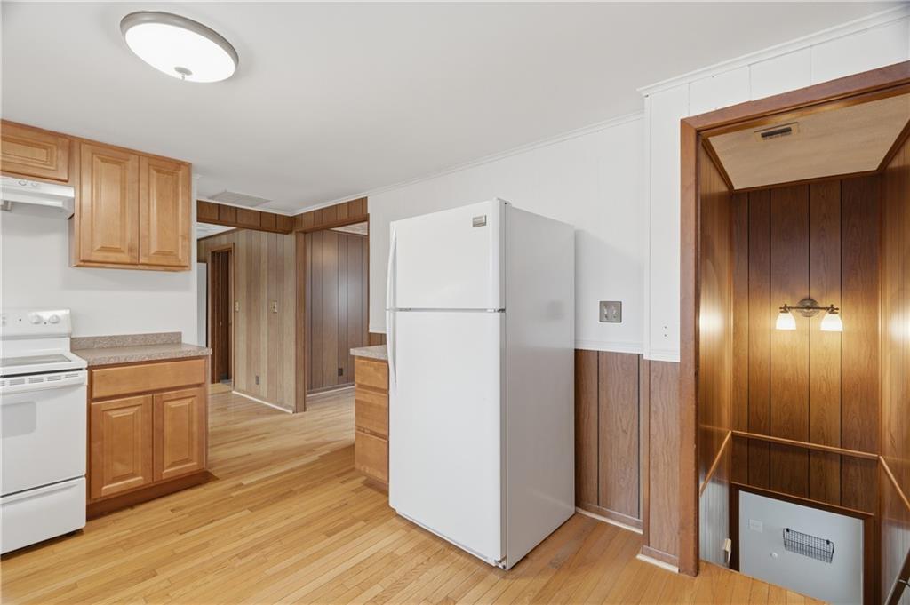 282 Ronald Avenue Property Photo 24