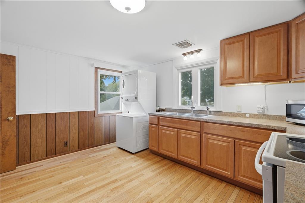 282 Ronald Avenue Property Photo 26