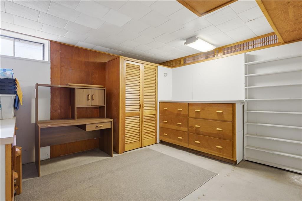 282 Ronald Avenue Property Photo 37