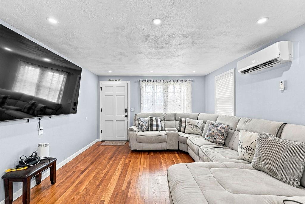 12 14 Parsons Avenue Property Photo 11