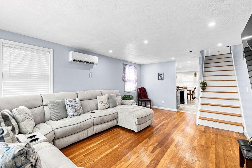 12 14 Parsons Avenue Property Photo 12