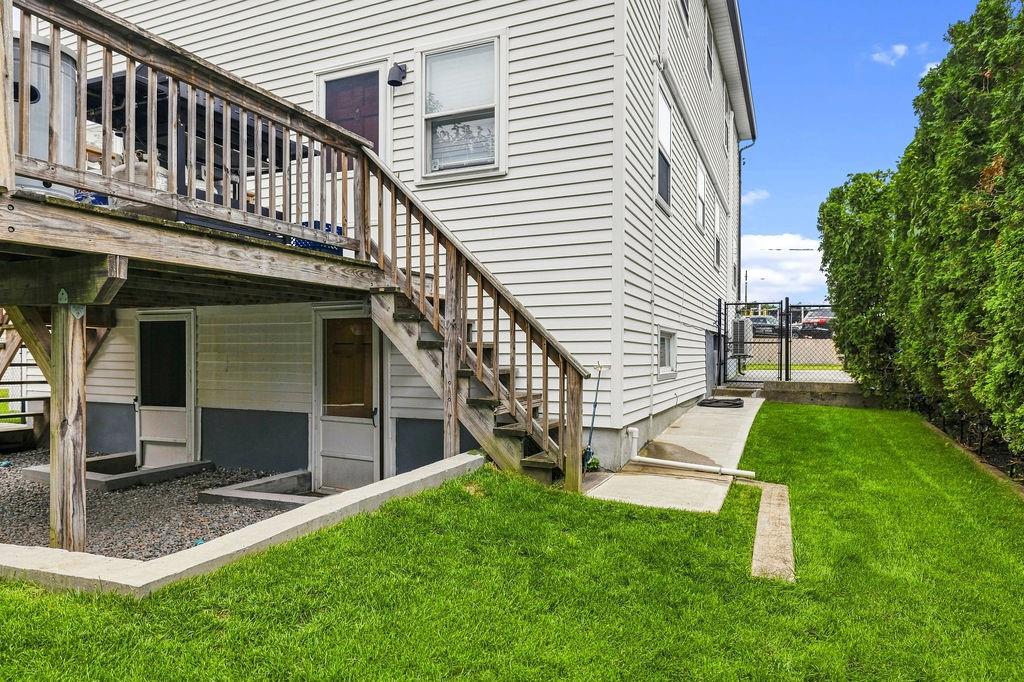 12 14 Parsons Avenue Property Photo 44