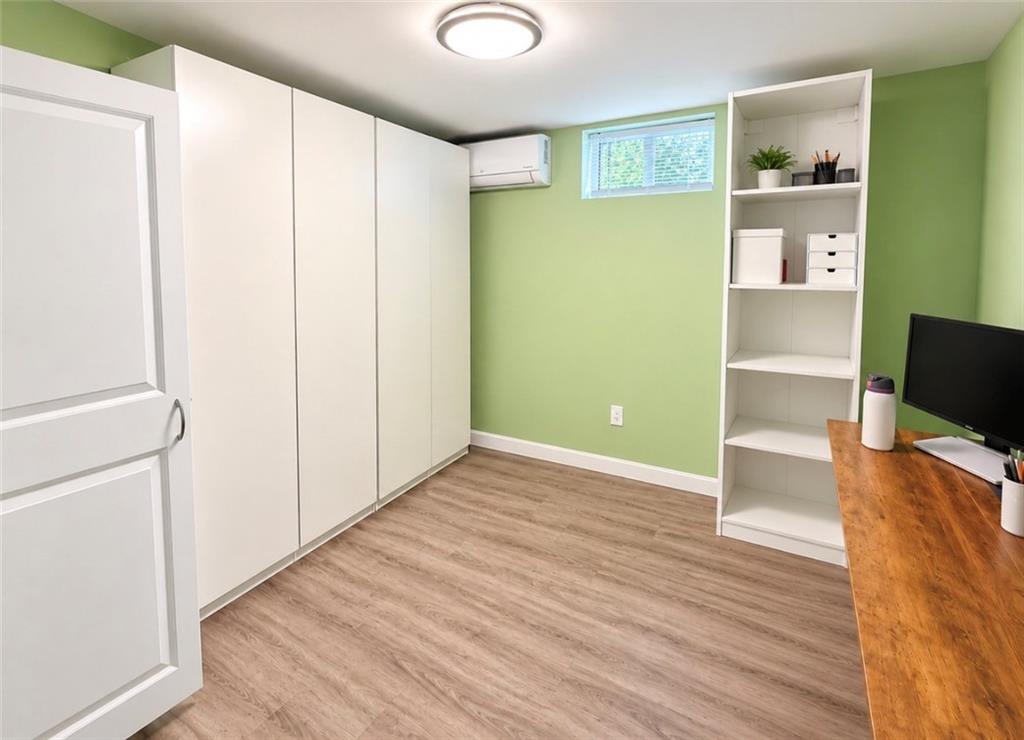 10 Biltmore Avenue Property Photo 18