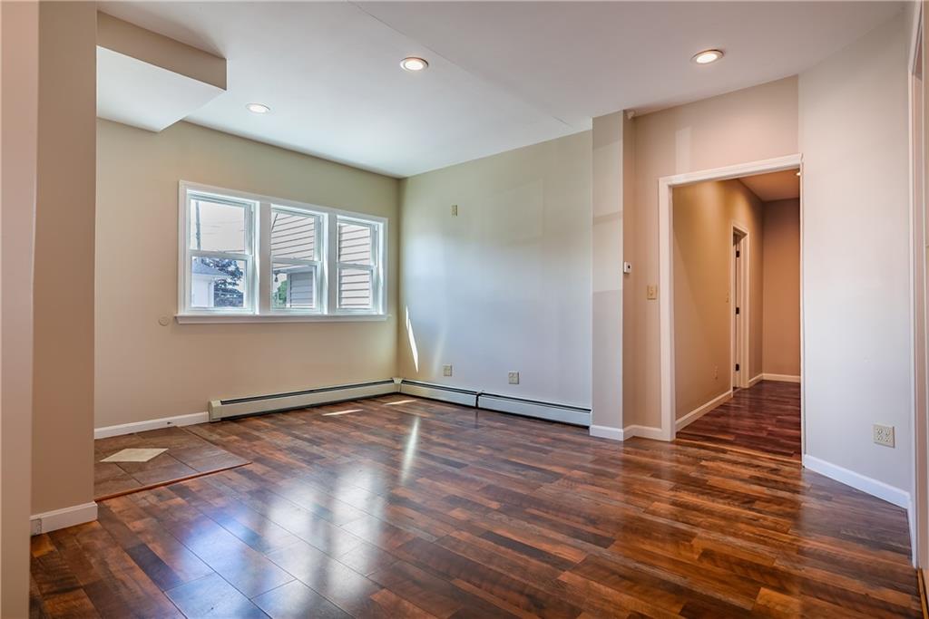 1340 Cranston Street Property Photo 8