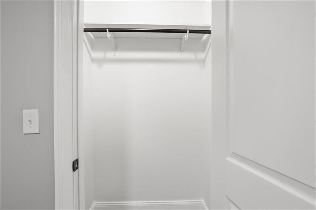 28 Potters Avenue Property Photo 29