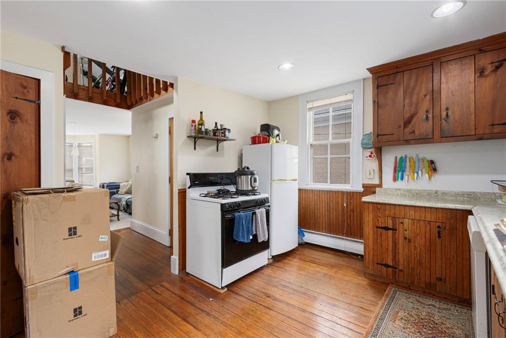 86 Transit Street Property Photo 8