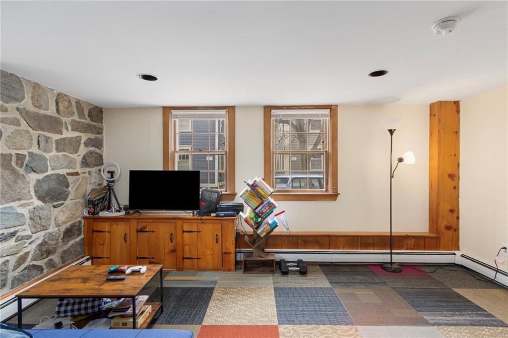 86 Transit Street Property Photo 30
