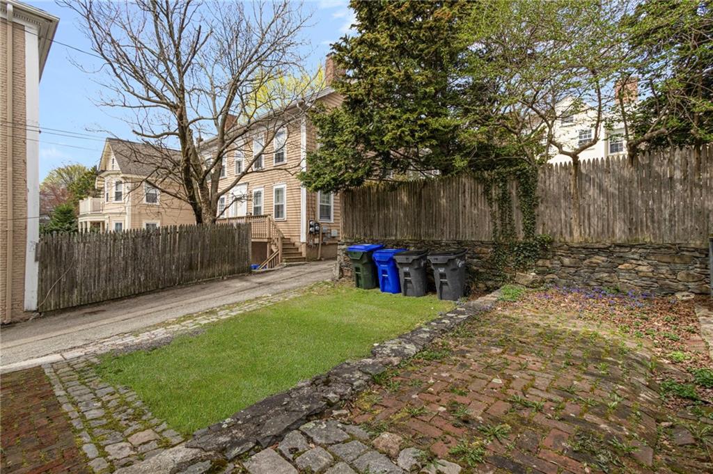 86 Transit Street Property Photo 39