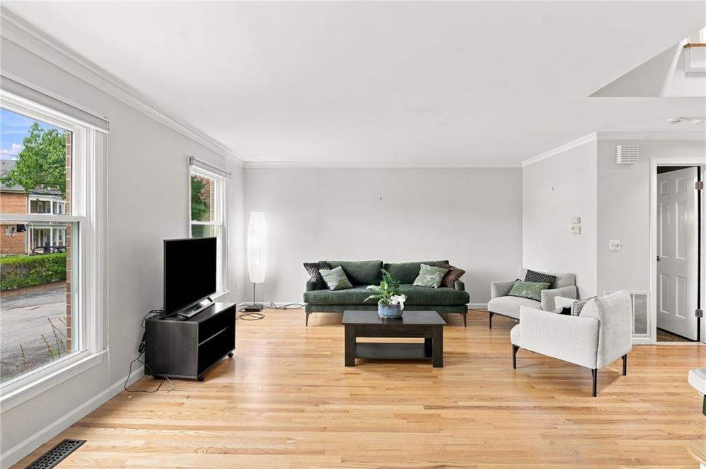 109 Wyndham Avenue Unit 109 Property Photo 6
