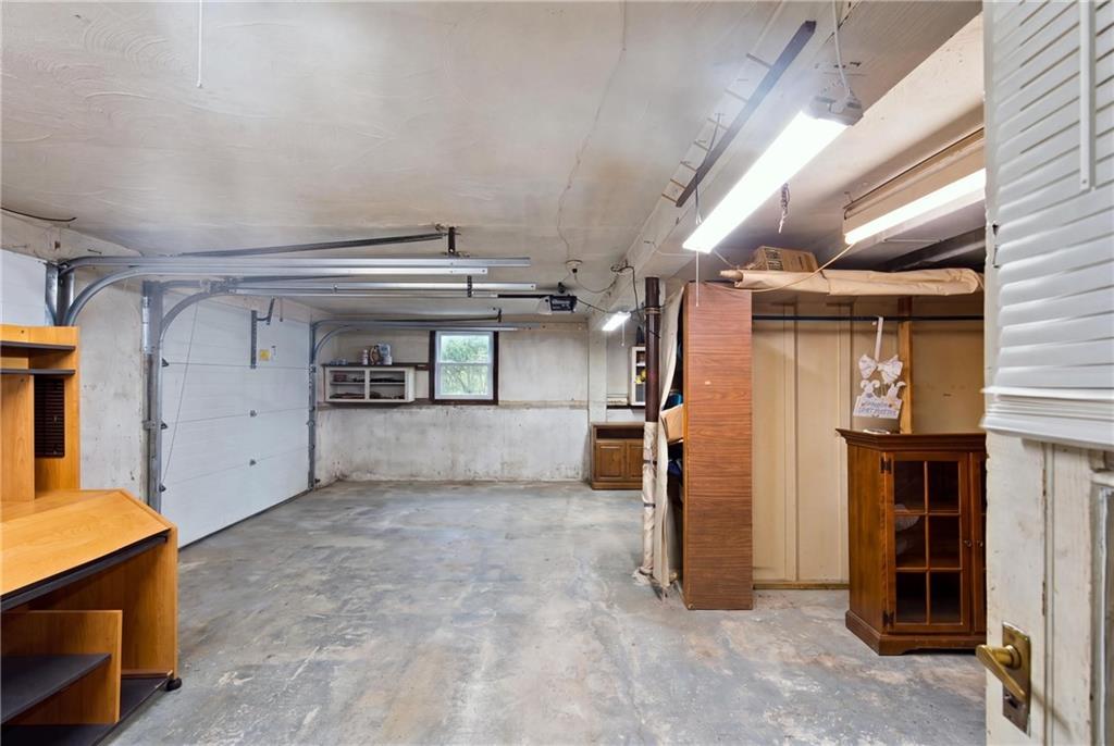 63 Bourbon Street Property Photo 26