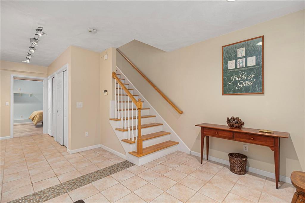 50 Abbott Run Valley Road Unit 1929 Property Photo 3