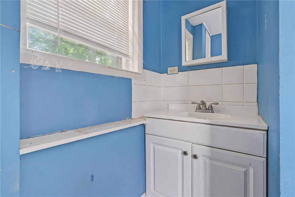 84 Saint Paul Street Property Photo 9