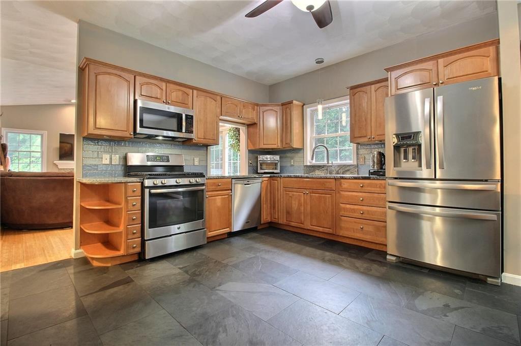 5 Christopher Road Property Photo 21