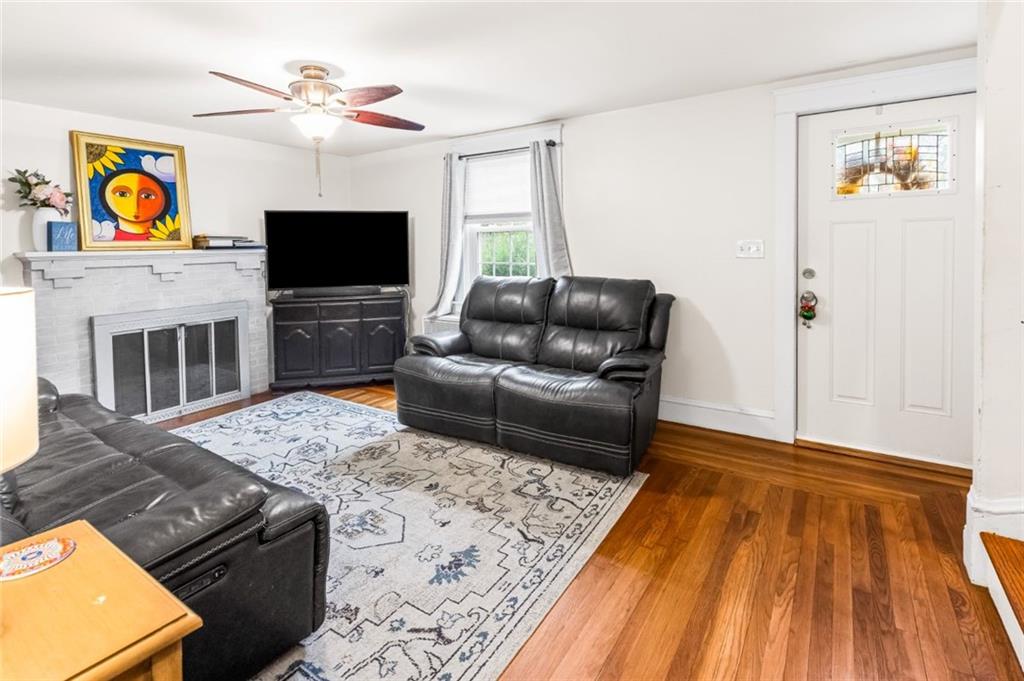 134 Westwood Avenue Property Photo 3