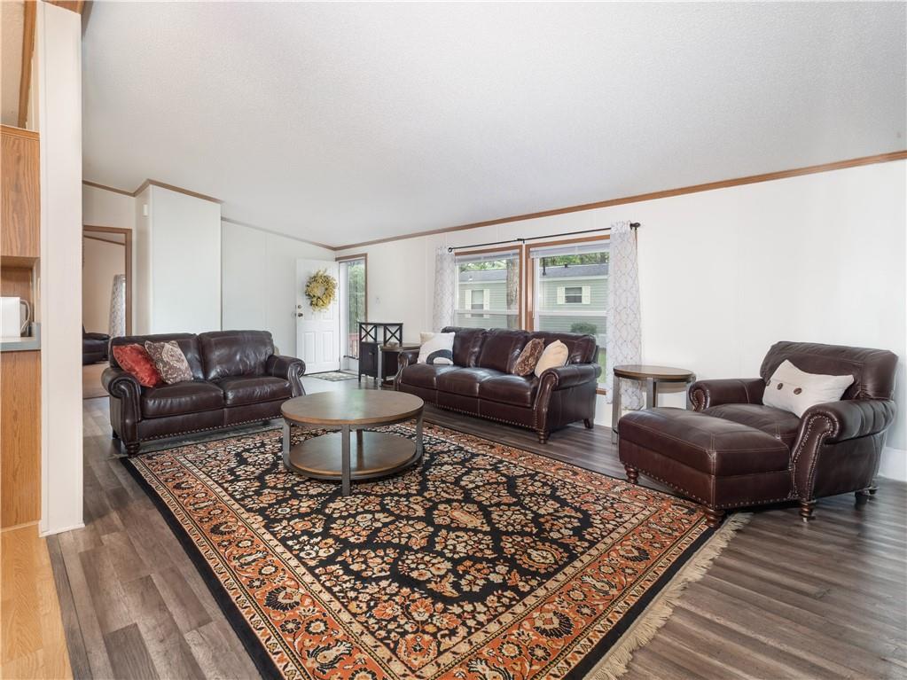 5 Kelly Lane Property Photo 2