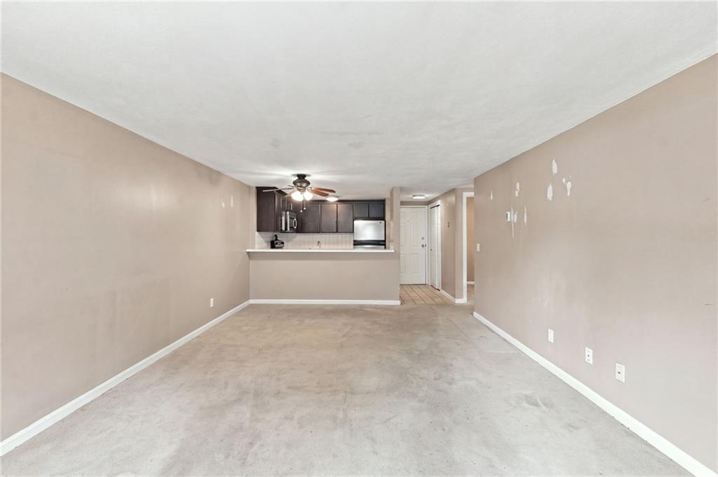 200 Woodlawn Avenue Unit 111 Property Photo 11