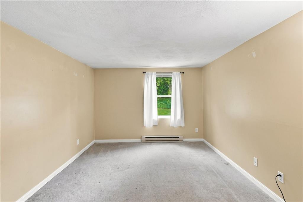 200 Woodlawn Avenue Unit 111 Property Photo 12