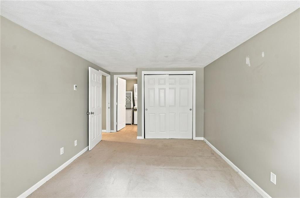 200 Woodlawn Avenue Unit 111 Property Photo 15