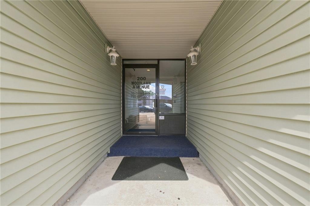 200 Woodlawn Avenue Unit 111 Property Photo 22