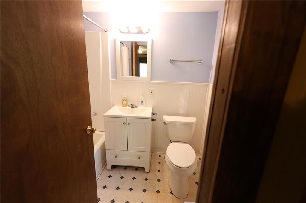 77 Winter Street Property Photo 12