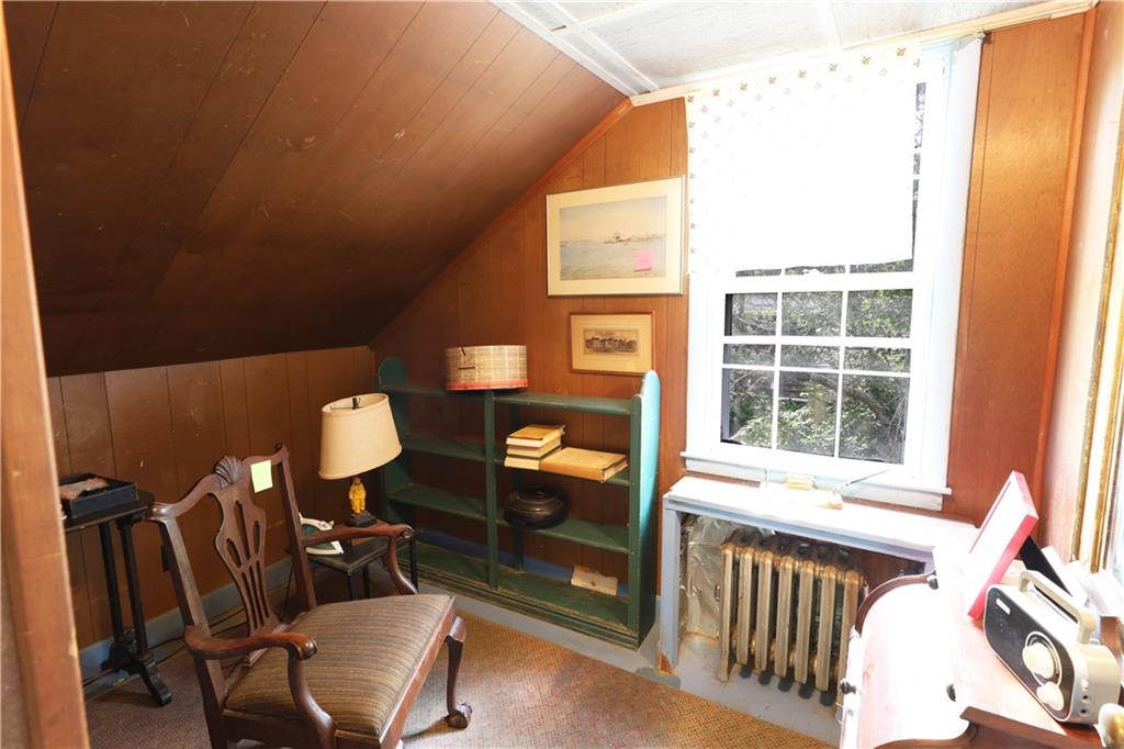 77 Winter Street Property Photo 15