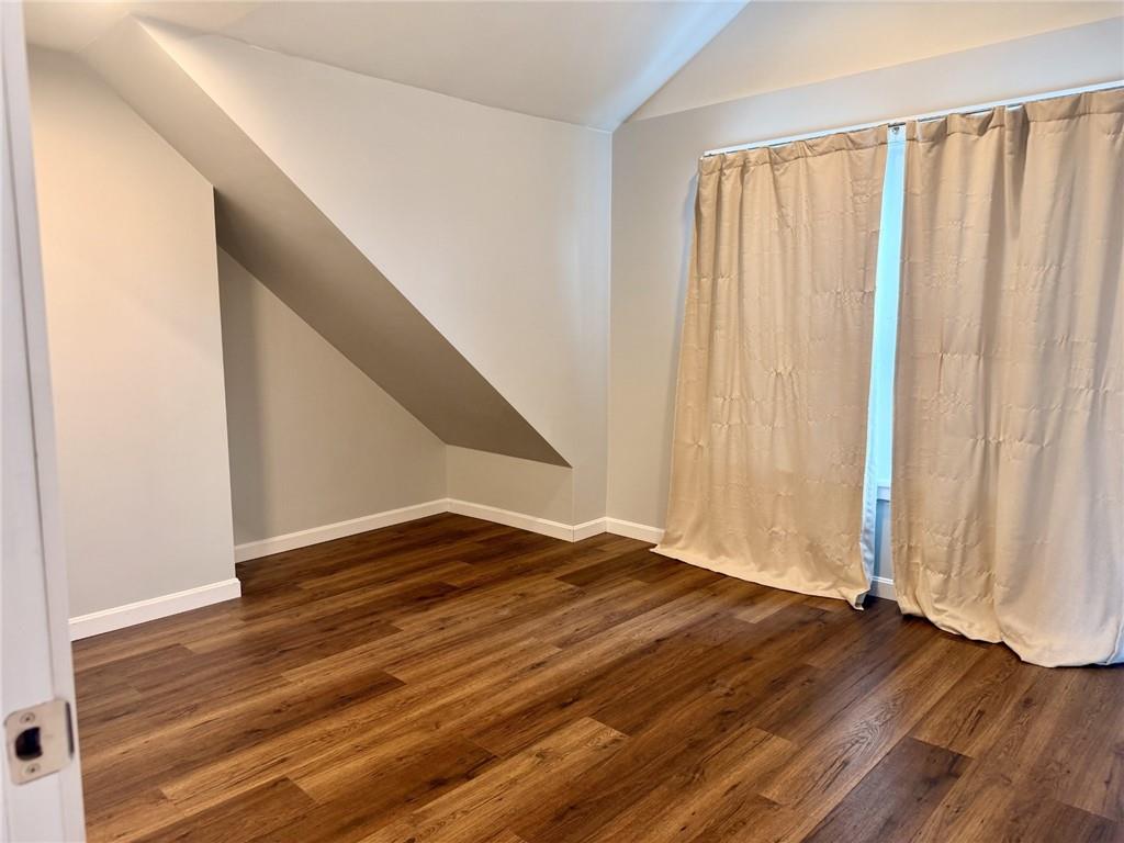 77 Henry Street Property Photo 12