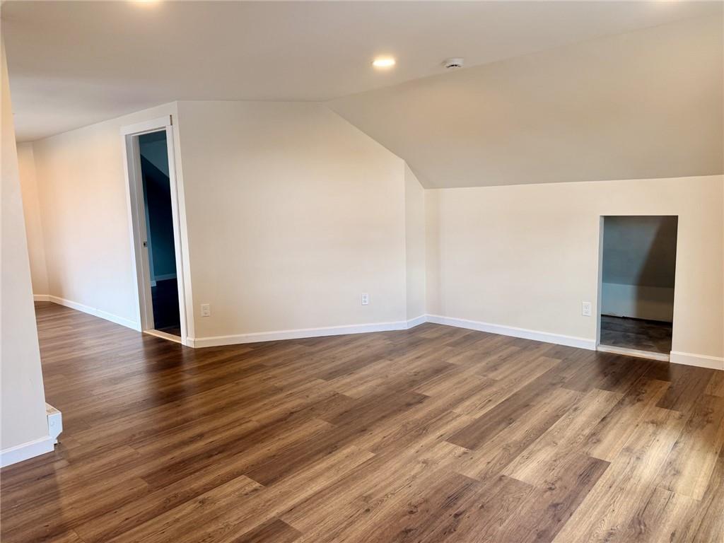 77 Henry Street Property Photo 13
